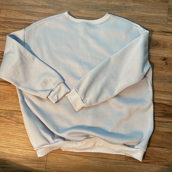 Taylor Swift 1989 light blue sweatshirt in 3XL - Picture 2 of 3